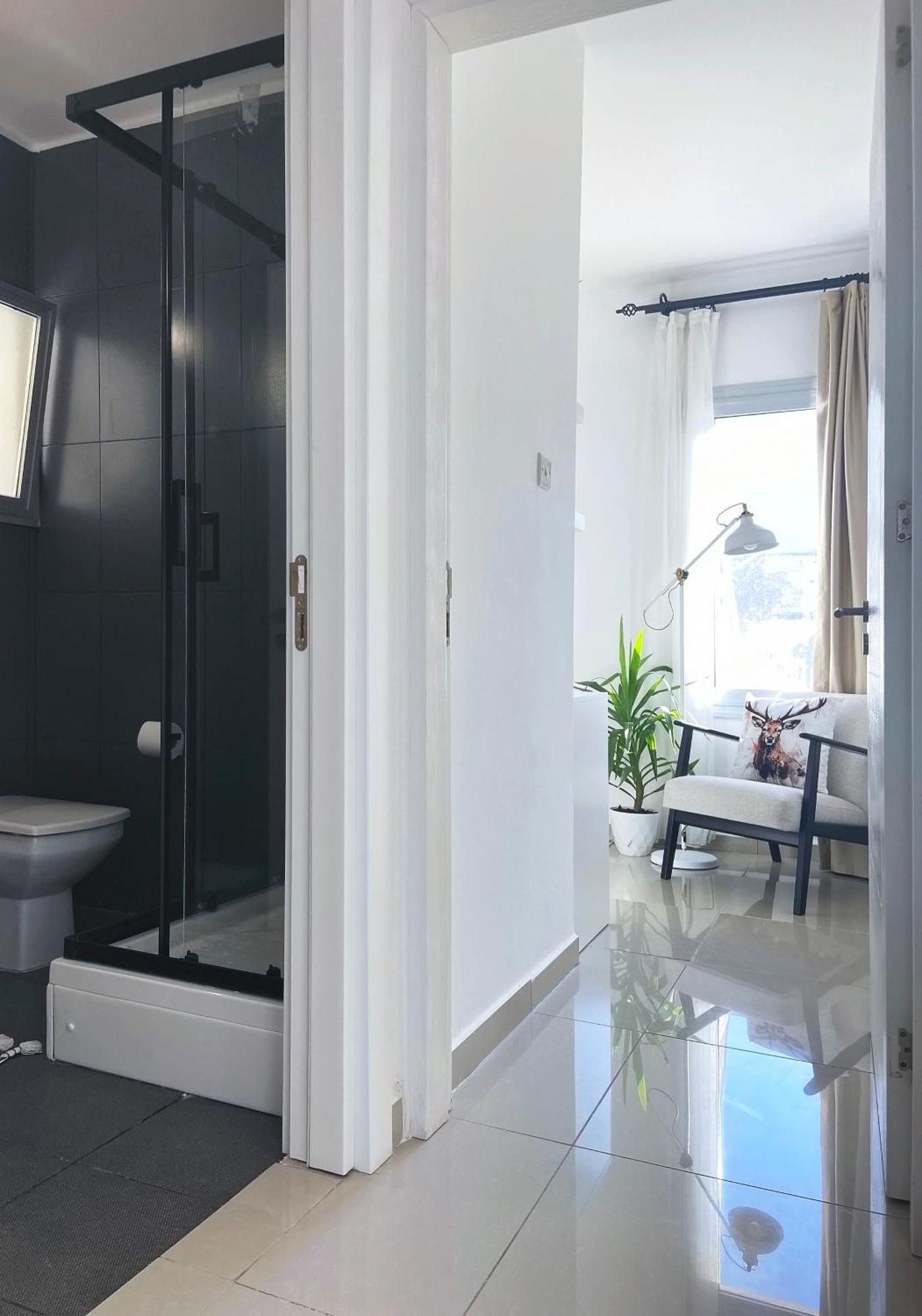 Spacious Three-Bedroom Apartment With Sea View A4 Lapta Buitenkant foto