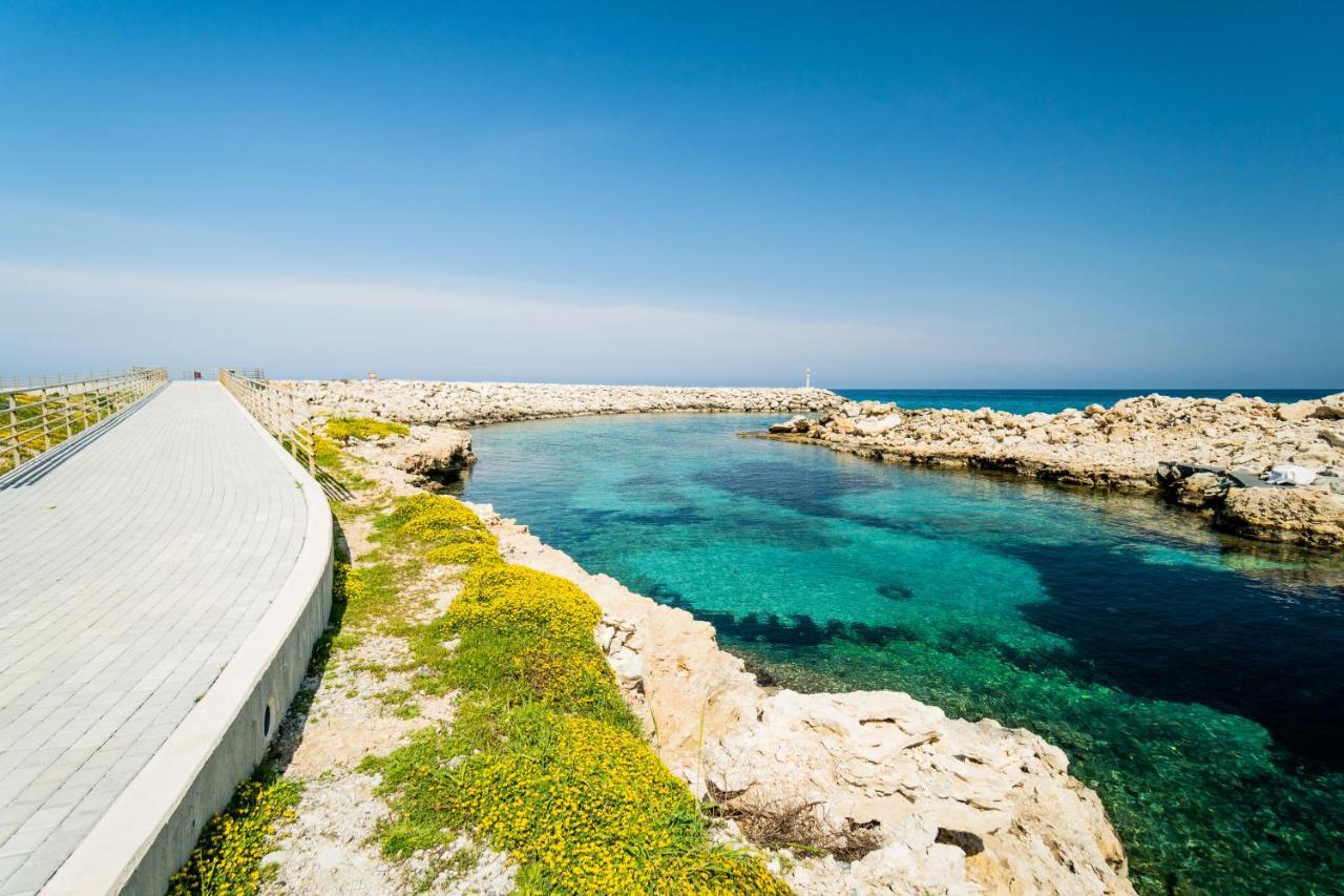 Spacious Three-Bedroom Apartment With Sea View A4 Lapta Buitenkant foto